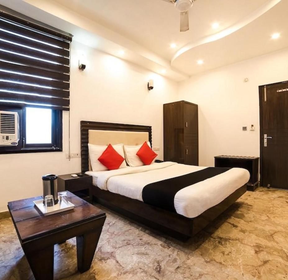 Hotel Sehej Inn Új-Delhi Kültér fotó